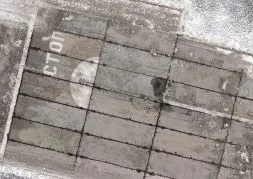 Russian PAG-Type Taxiway Winter Version w/ Blast Wall 1:48