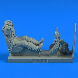 USAF WWII Pilot with seat for P-47 Thunderbolt 1:32