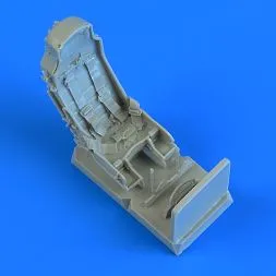 J-29 Tunnan seats with safety belts 1:48