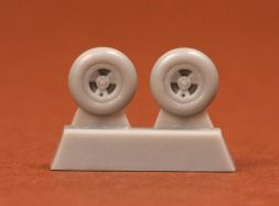 Spitfire wheel set (3-spoke with radial tread) 1:72