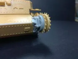 40M Turán / Zrínyi idler cover for Bronco 1:35