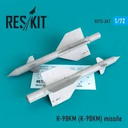 R-98KM (K-98KM) missile 1:72