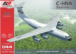 C-141A Starlifter 1:144