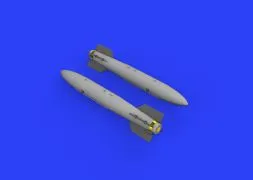 B-43-0 nuclear bomb with SC43-4/-7 tail unit 1:48