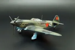 Yak-1b 1:72
