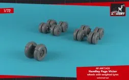 H.P. Victor wheels w/ weighted tires 1:72