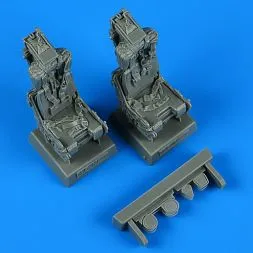 F-4 Phantom II ejection seats with safety belts 1:32