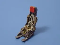 Lockheed C2 seats 1:48