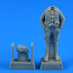 German WWII Luftwaffe Pilot 1:32
