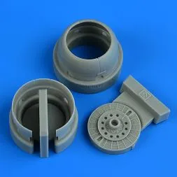 Fw 190D-9 cowling and cooling flaps (closed) 1:72