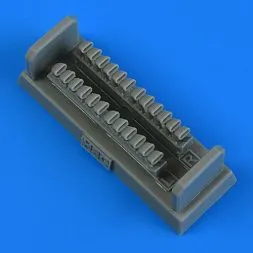 P-39D/P-400 Airacobra exhaust (12 pipes) (Hase.) 1:48