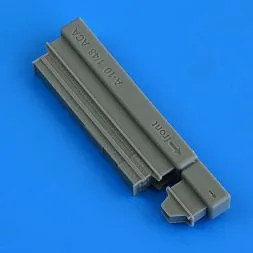 A-10A/C Thunderbolt II ECU intake with FOD 1:48