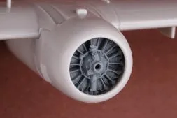 S-2F Tracker Engine & Exhaust 1:72