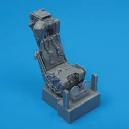 F-4 Phantom II ejection seats with safety belts 1:72