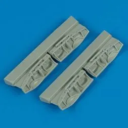 Beaufighter undercarriage covers 1:72