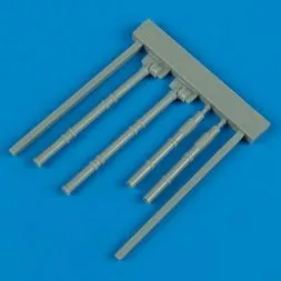 Wellington fuel outlet pipe - closed flaps 1:48