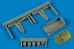 Adjustable device for ACES II seat maintenance 1:32