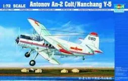Antonov An-2 Colt / Nanchang Y-5 1:72