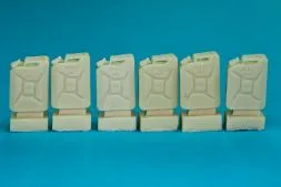 US Army 5 Gallon tanks 1:35